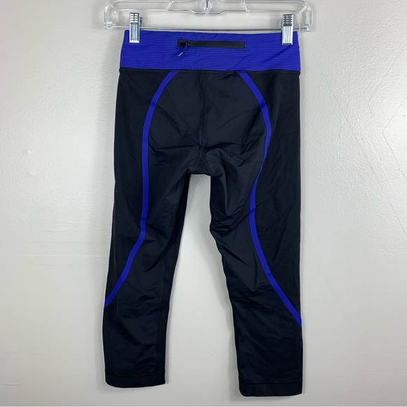 Lululemon Athletica | Women Capris Workout Leggings | Size 4 - Picture 6 of 7